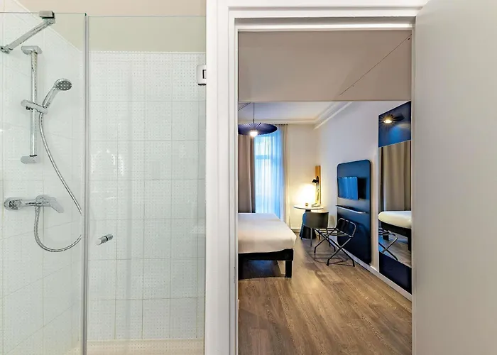 Ibis Centre Notre Dame 3*