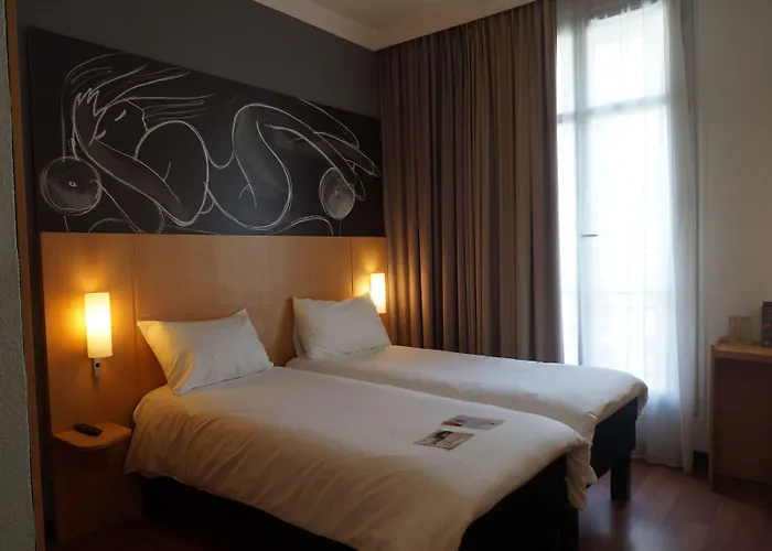 Ibis Centre Notre Dame 3*