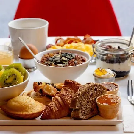 Ibis Centre Notre Dame 3*