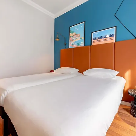 Ibis Centre Notre Dame Hotell 3*