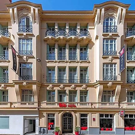 Hotel Ibis Centre Notre Dame 3*