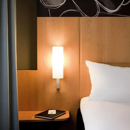 Ibis Centre Notre Dame Hotel