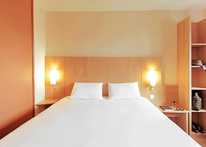 イビス サントル ノートル ダム ホテル ニース