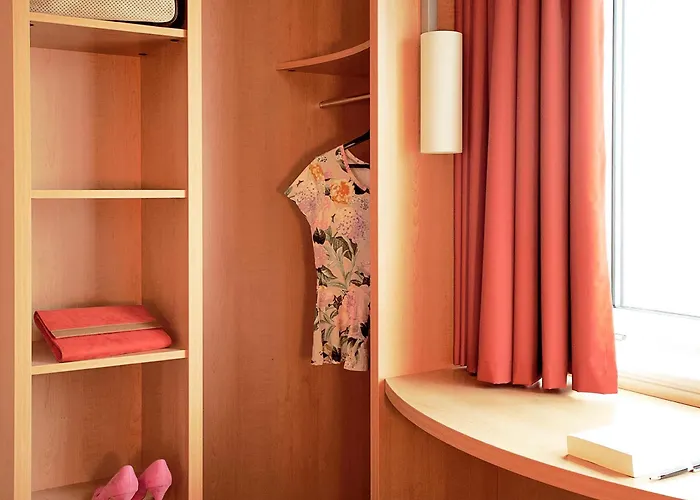 イビス サントル ノートル ダム ホテル ニース