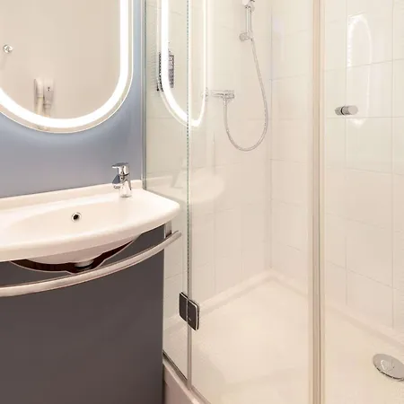 Ibis Centre Notre Dame Nizza